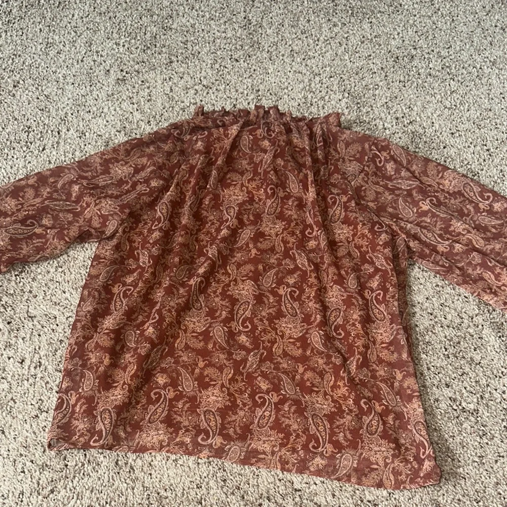 Gilli Long Sleeve Tie Front Blouse New with Tags